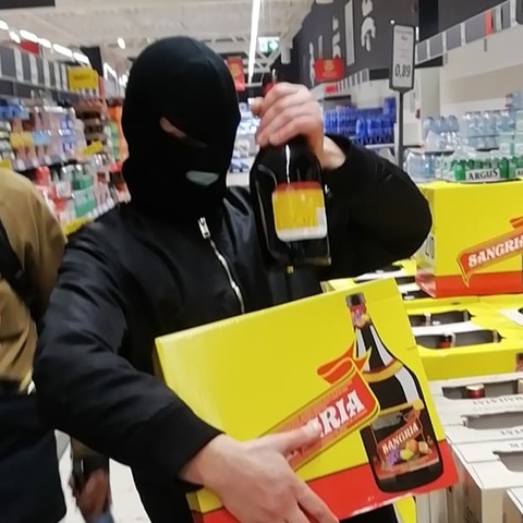 Томас Милош