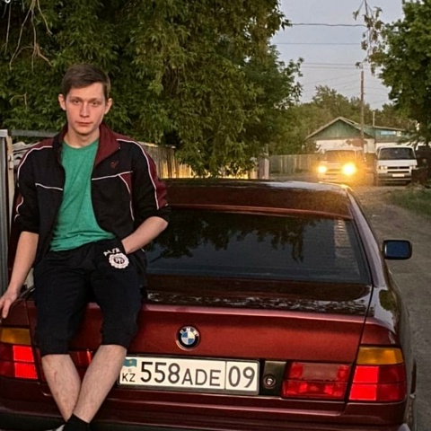 Кирилл Кеня