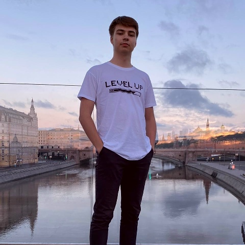 Артём Гусев